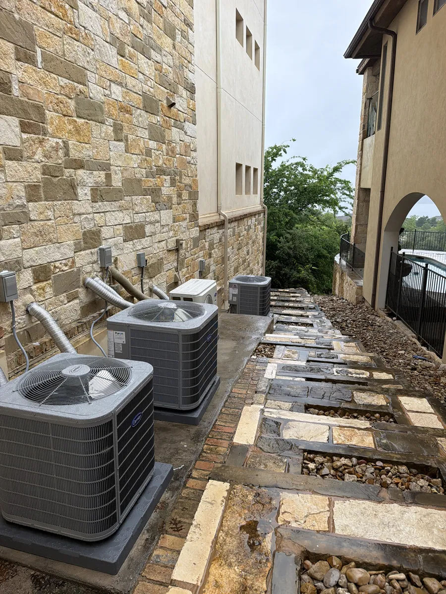 Clean ductwork installation in a Leander home